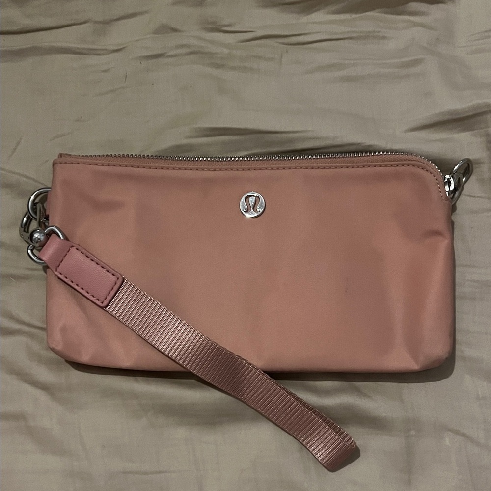 lululemon athletica Blush Wristlet Clutch